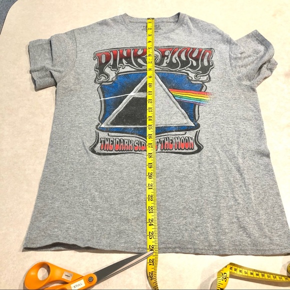 ⭐️ Pink Floyd Dark Side of the Moon Short Sleeve Tee - Picture 6 of 6